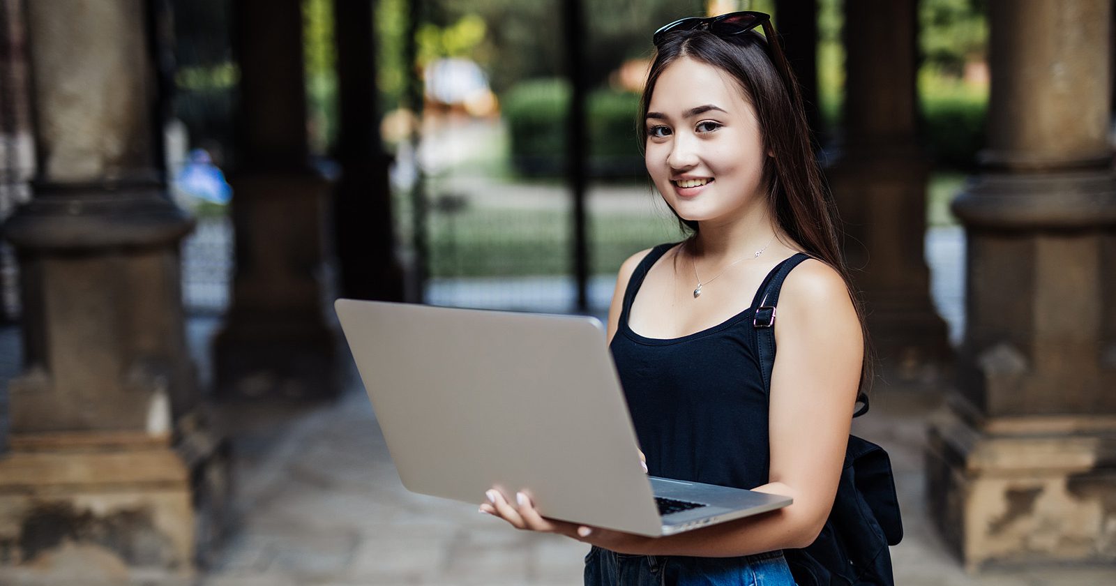 Laptop Murah Untuk Mahasiswa Dengan Harga Dibawah Juta Cek