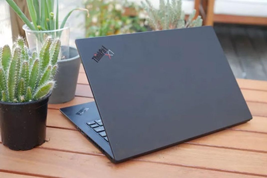 Daftar Harga Laptop Lenovo Terbaru 2022 - Blibli Friends