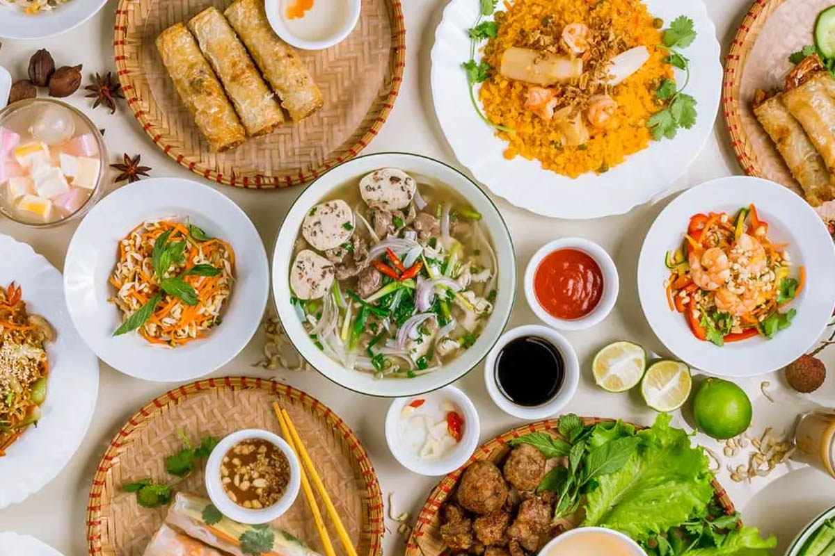 Rekomendasi Wisata Kuliner Vietnam Terenak - Blibli Friends