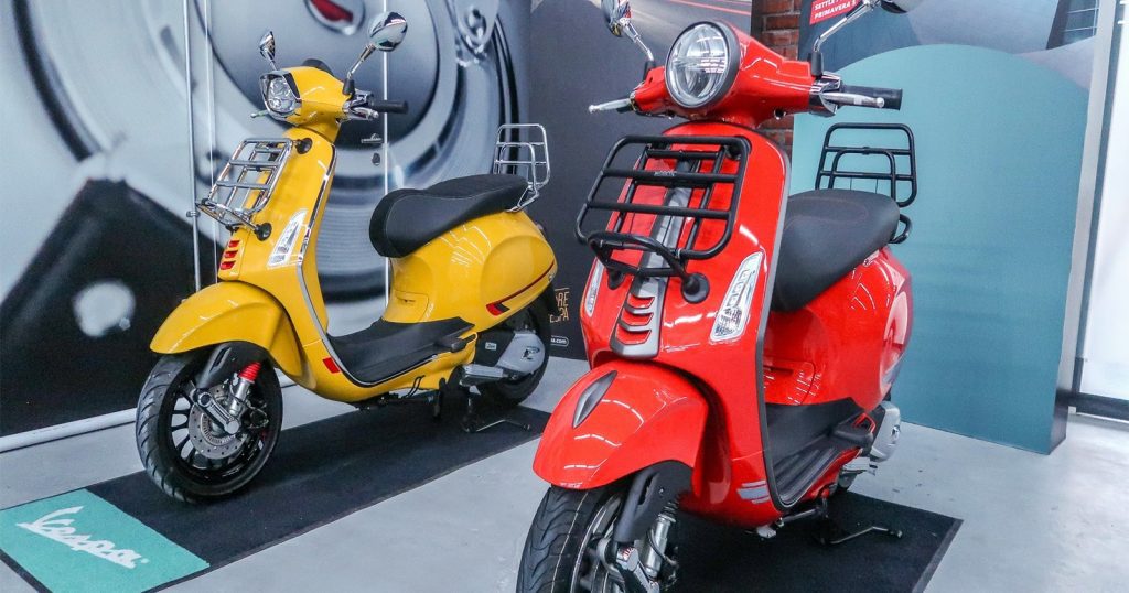 Cek Perbedaan Vespa Sprint Dan Primavera Sudah Tahu Blibli Friends 5050