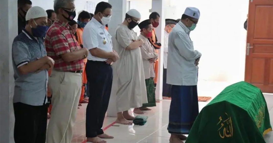 Tata Cara Sholat Jenazah Yang Benar Dan Wajib Kamu Ketahui - Blibli Friends