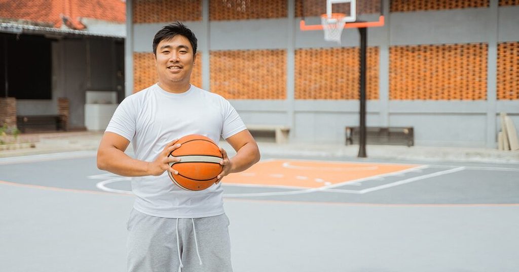 Apa yang Dimaksud dengan Overhead dalam Permainan Bola Basket?